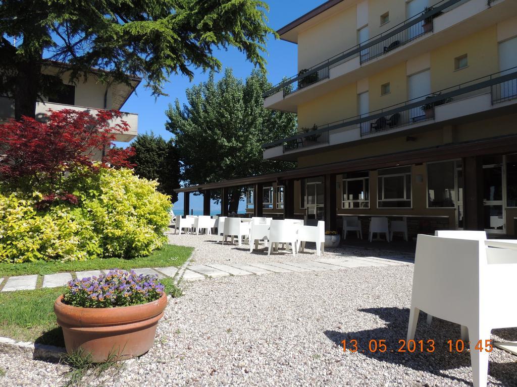 Hotel Gasparina Castelnuovo del Garda Exterior photo